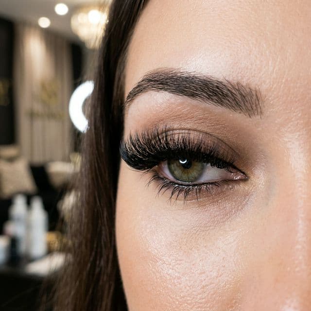 Mike Beauty Studio Premium Detail 2